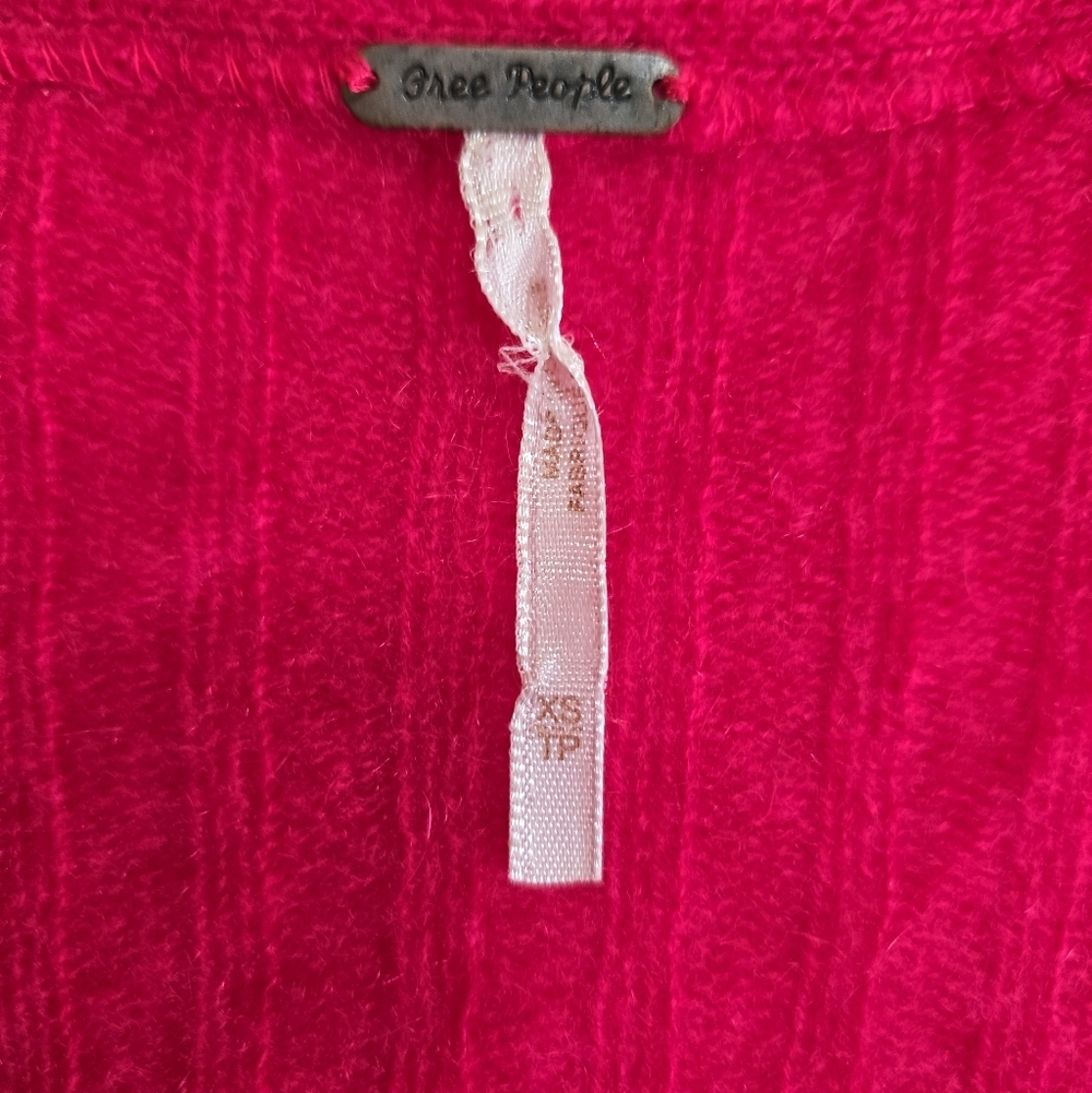 Free People Elias Cashmere Sweater in Hot Pink XS Soft Cozy V-neck - Picture 6 of 8